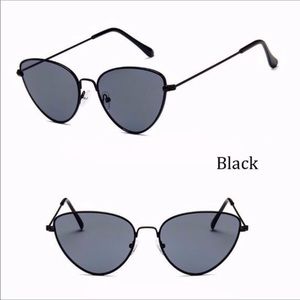 🎉CLEARANCE🎉RETRO CAT-EYE SUNGLASSES❤️